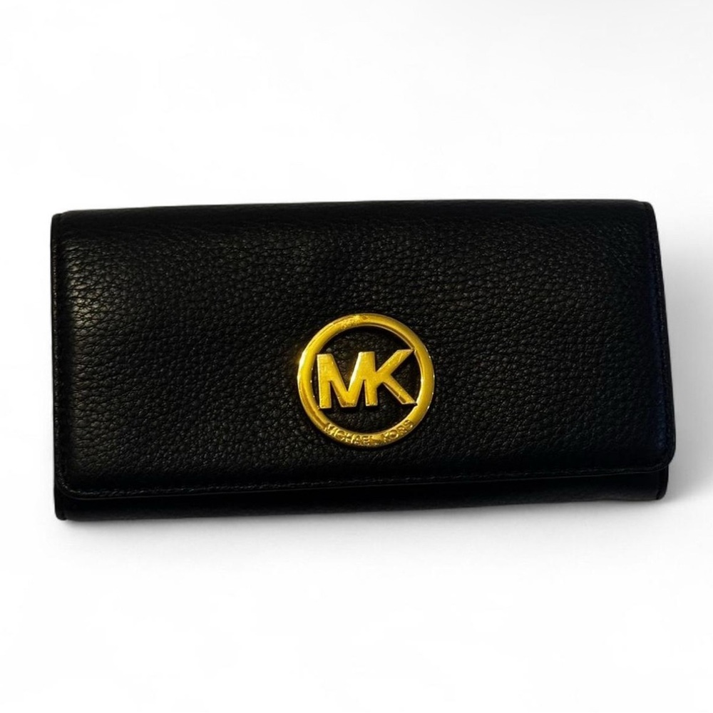 Michael Kors • Fulton Carryall Wallet |  Pebble Leather Black Gold Details